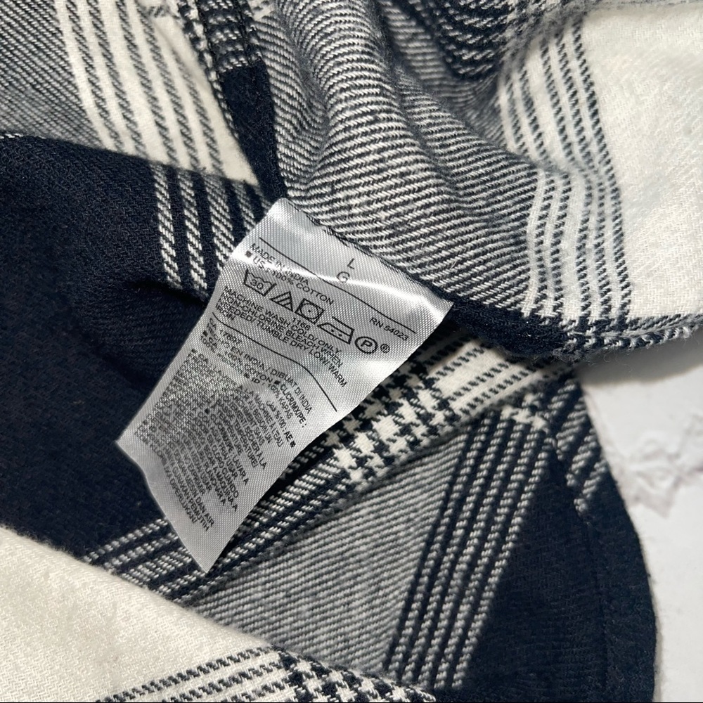 [on] double pocket flannel shirt - Picture 4 of 5